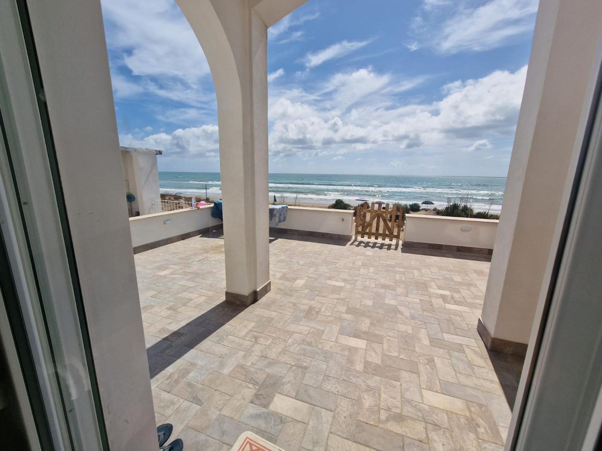 The Suite On The Beach Torvaianica Zewnętrze zdjęcie